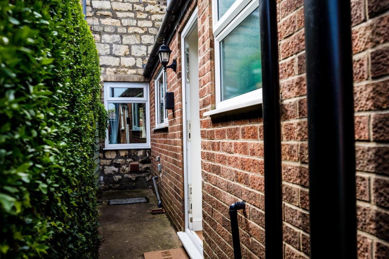 Laurel Cottage Burton  Екстериор снимка