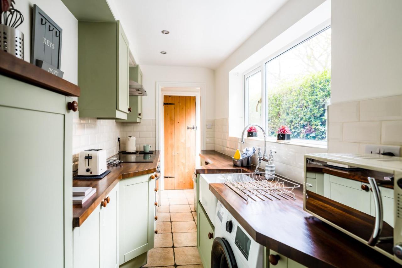 Laurel Cottage Burton  Екстериор снимка