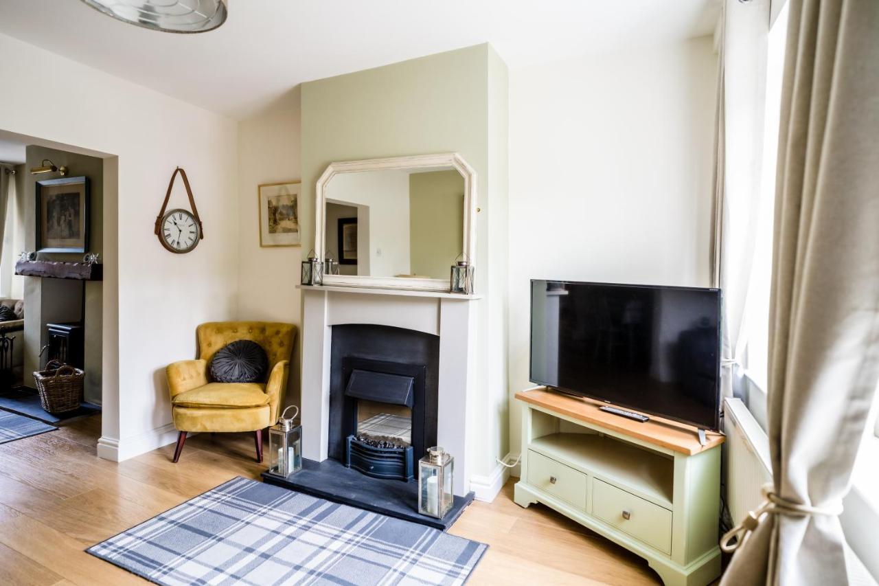 Laurel Cottage Burton  Екстериор снимка