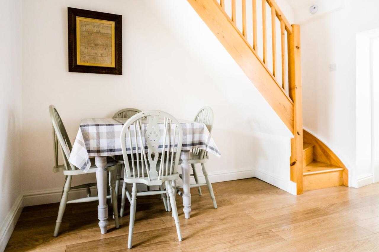 Laurel Cottage Burton  Екстериор снимка